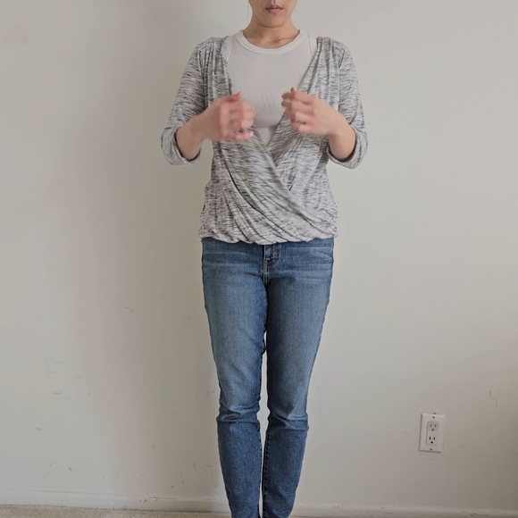 Bundle of Maternity clothes - Picture 14 of 14